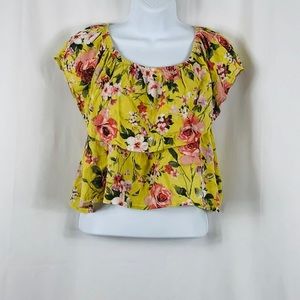 Iris rayon floral ruffle neckline top S
